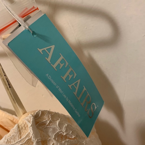 Mori Lee   mini bridesmaid dress - Picture 4 of 6